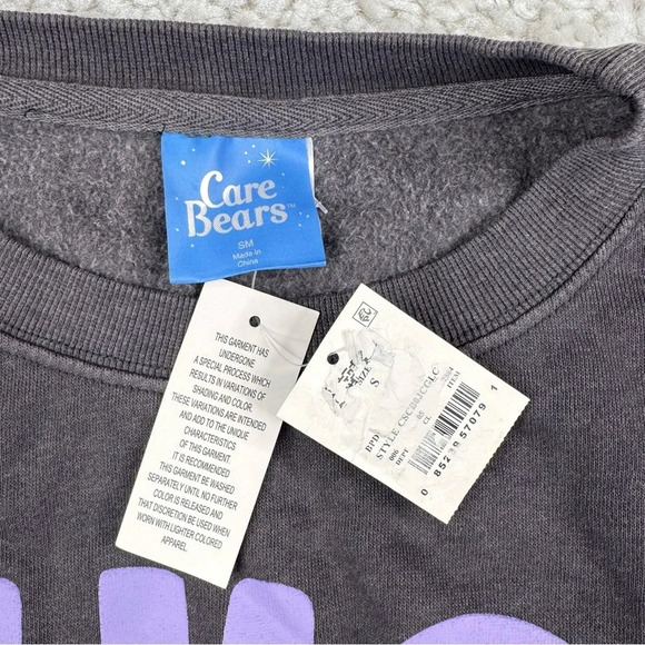 CARE BEARS Cheer Bear Hug Yourself Today Sweatshirt Cotton Poly. Small oversized - Picture 8 of 14